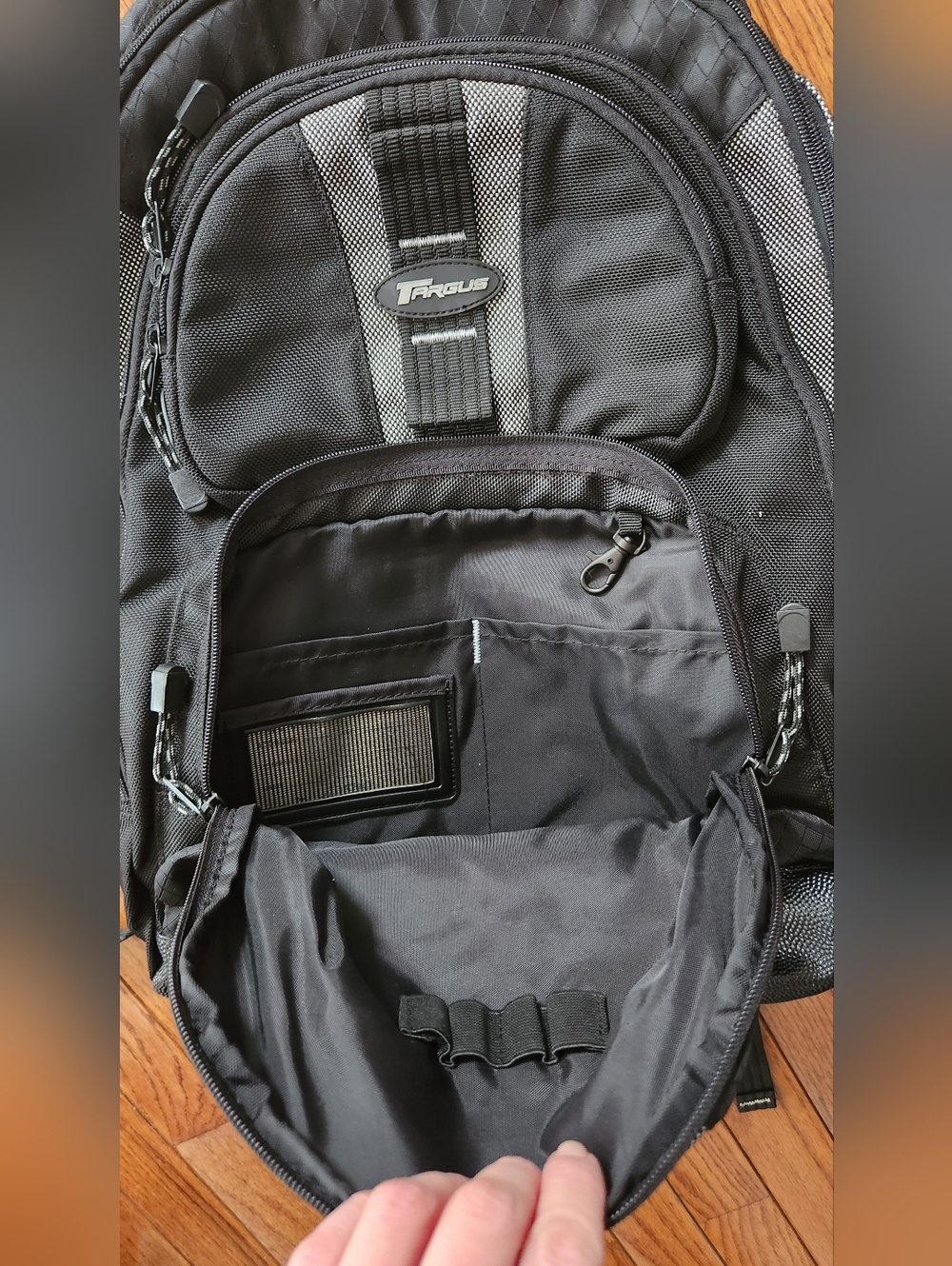 Targus Laptop Backpack - Picture 6 of 8